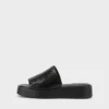 Danya-sandaler