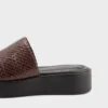Danya-sandaler