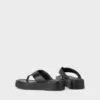 Danya-sandaler