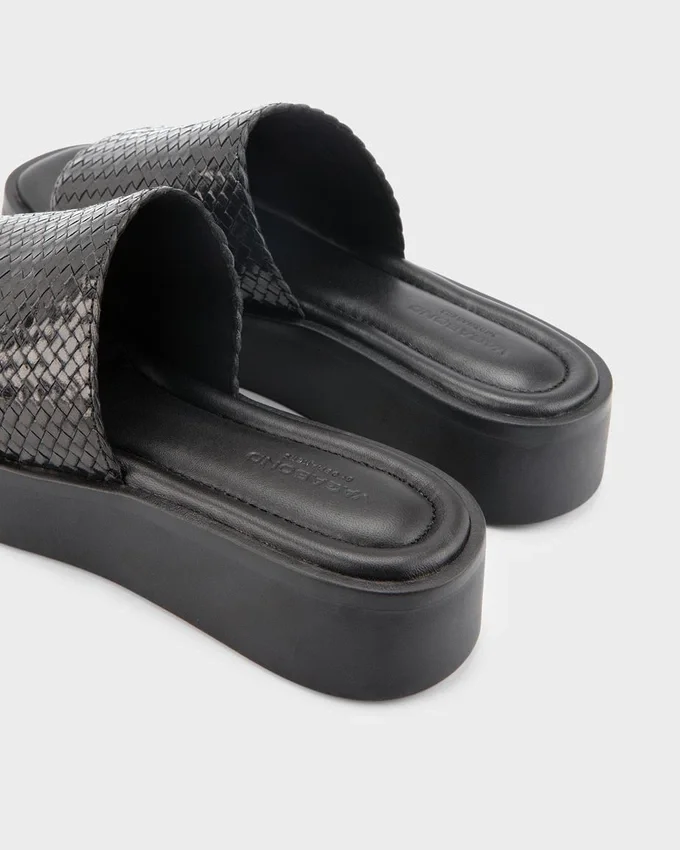 Danya-sandaler
