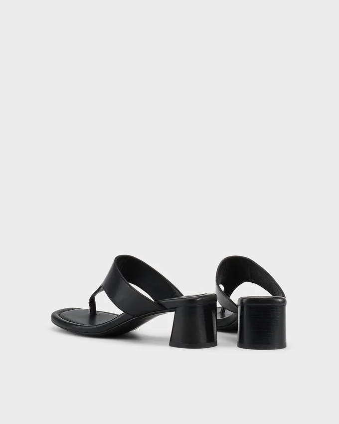 Evie-høyhælte sandaler