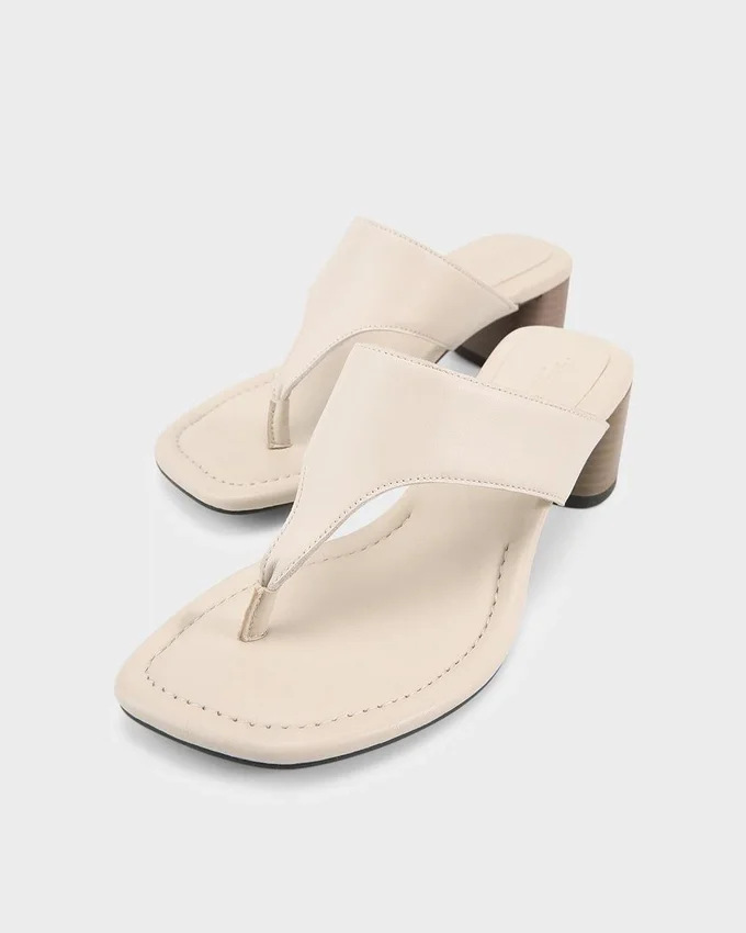 Evie-høyhælte sandaler
