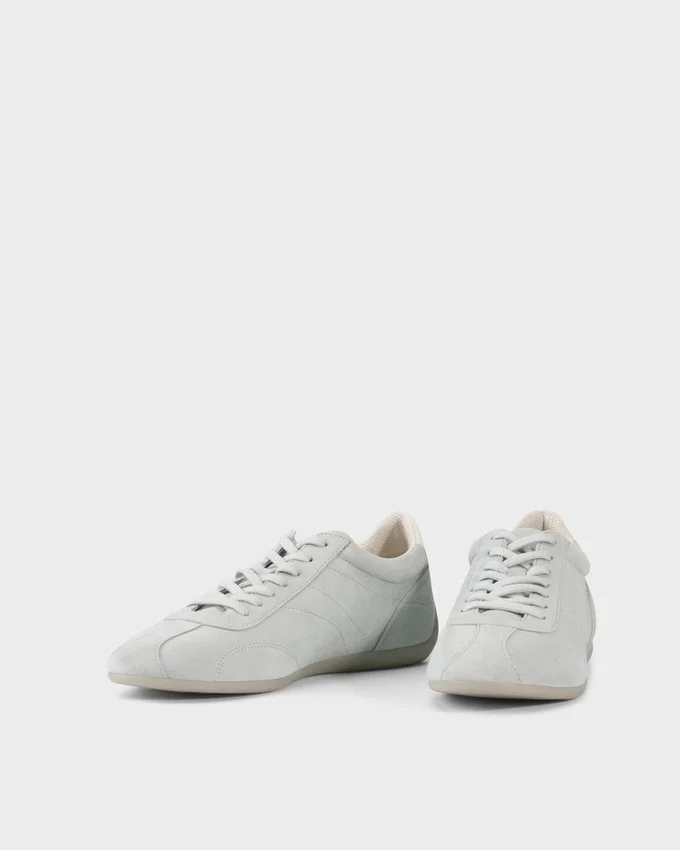 Hollie-Sneakers