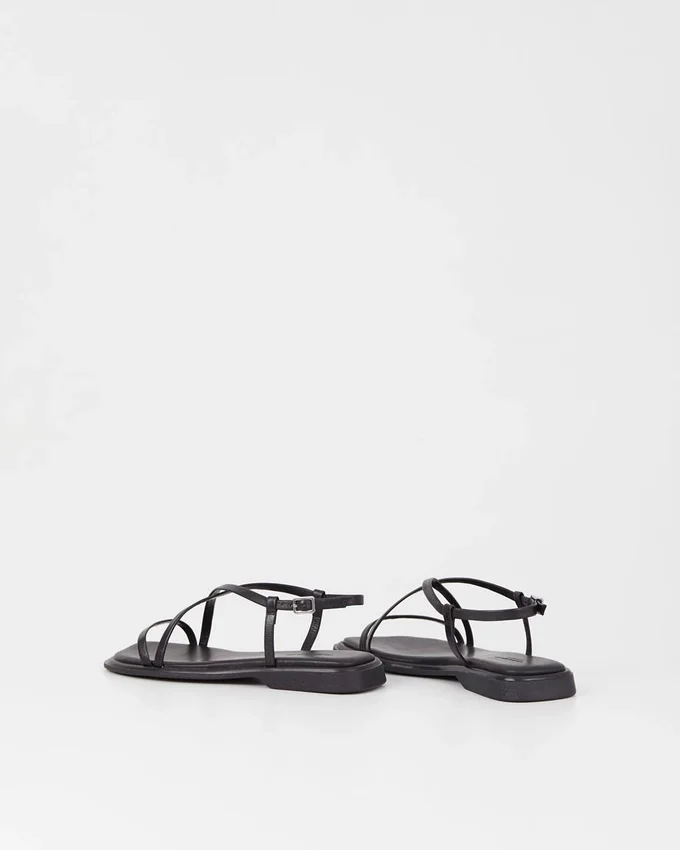 Izzy-sandaler