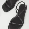 Izzy-sandaler