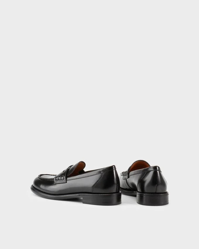 Linn-Loafers